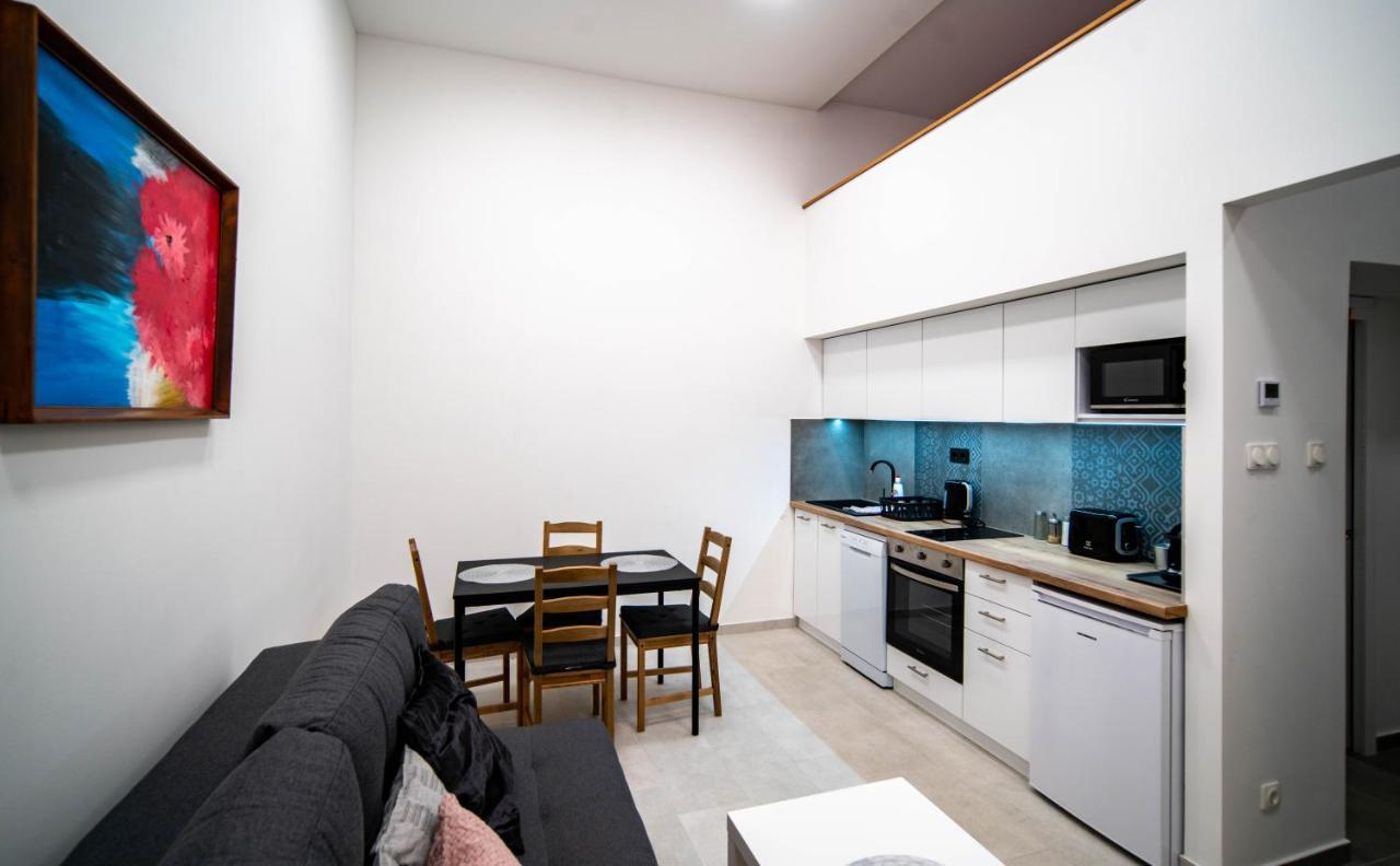 Free Parking Basilica Rob'S Home - Ac, Wi-Fi, Smart Tv Budapest Exterior photo